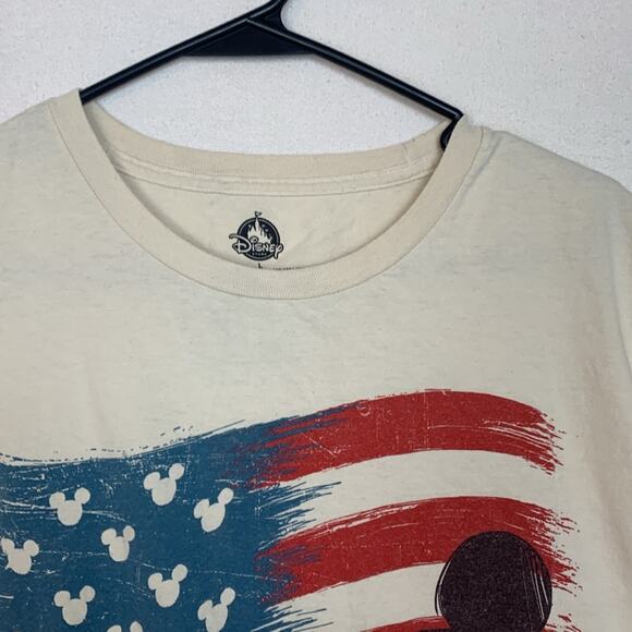 Disney Store mens Large short sleeve Mickey mouse American original travel Walt - Picture 4 of 7